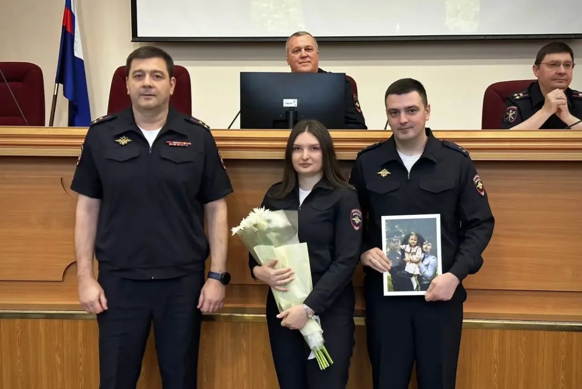 Когда служба и семья — одно целое: в УВД по САО поздравили полицейские семьи Когда служба и семья — одно целое: в УВД по САО поздравили полицейские семьи