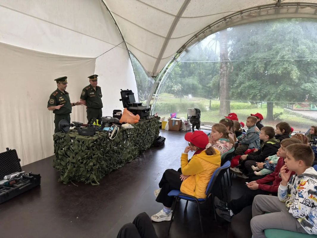 В Москве военные следователи раскрыли секреты криминалистики на мастер-классе для детей