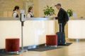 Россияне смогут заселиться в отель без паспорта с помощью платформы "Макс"
