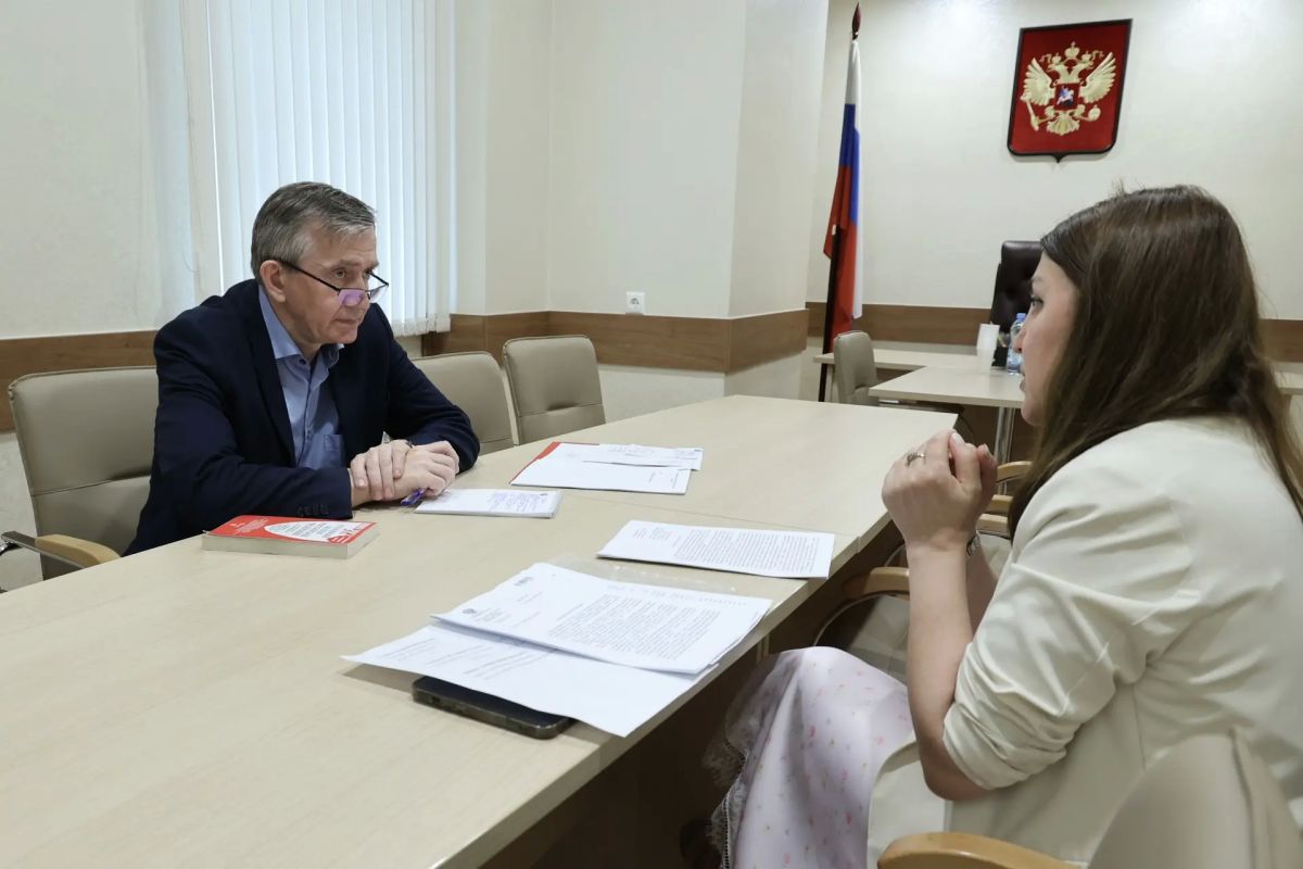 Яна Лантратова: Здесь выслушают и помогут: итоги работы приемной в Доме прав человека Яна Лантратова: Здесь выслушают и помогут: итоги работы приемной в Доме прав человека