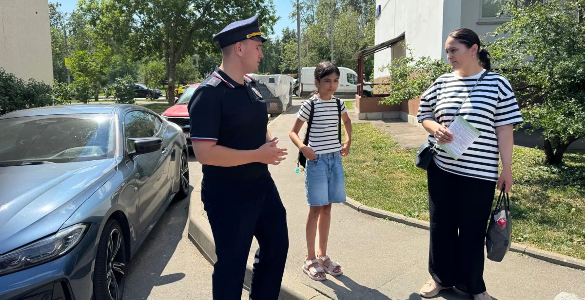 Сотрудники столичной Госавтоинспекции провели акции «Безопасный двор» Сотрудники столичной Госавтоинспекции провели акции «Безопасный двор»