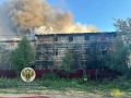 Площадь пожара в складском здании в подмосковном Серпухове составляет 4 тыс