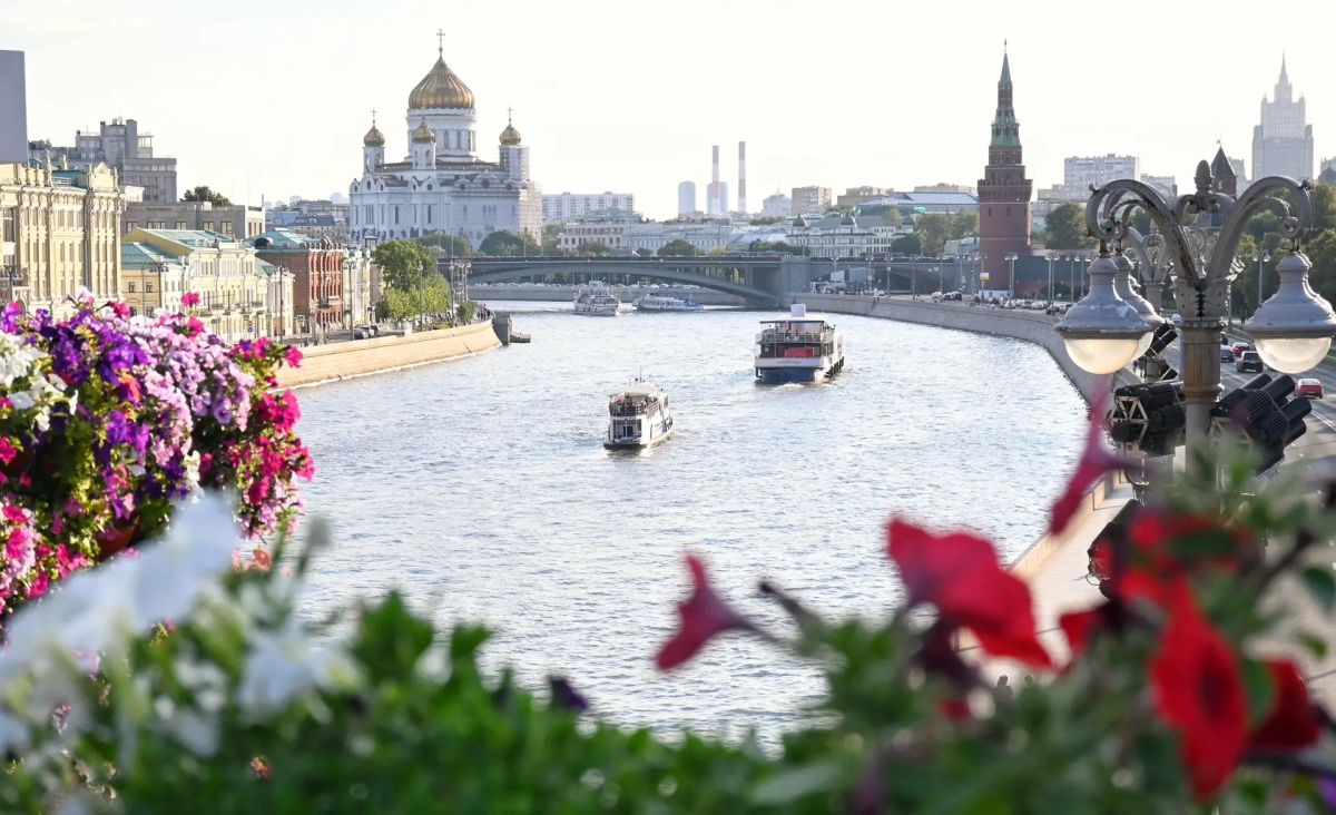 В День Москвыреки напоминаем о значении главной водной артерии города как природного объекта, исторического символа и инженерной системы