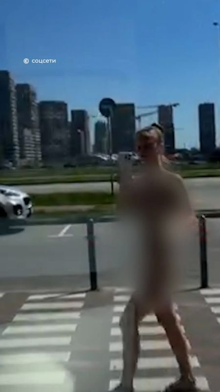 Против блогерши, гулявшей голой по Москве, начали доследственную проверку