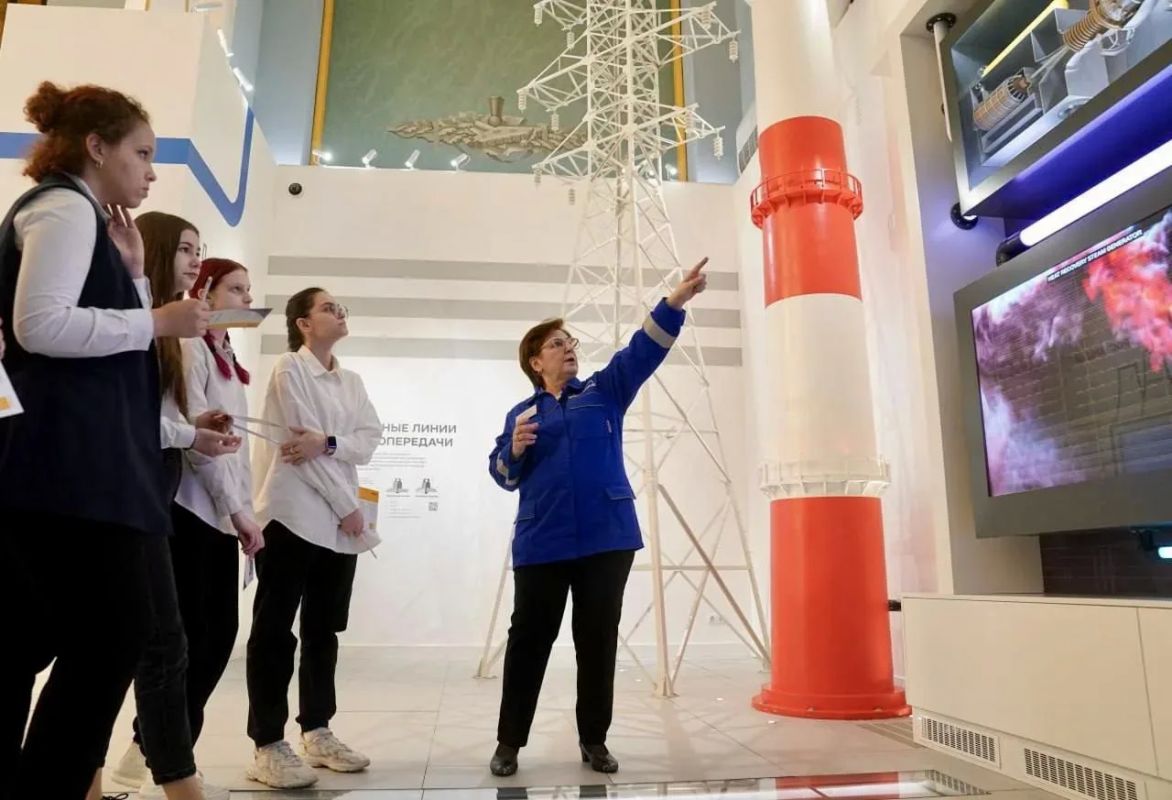 ПАО МОЭК открыло «Энергошколу» для старшеклассников