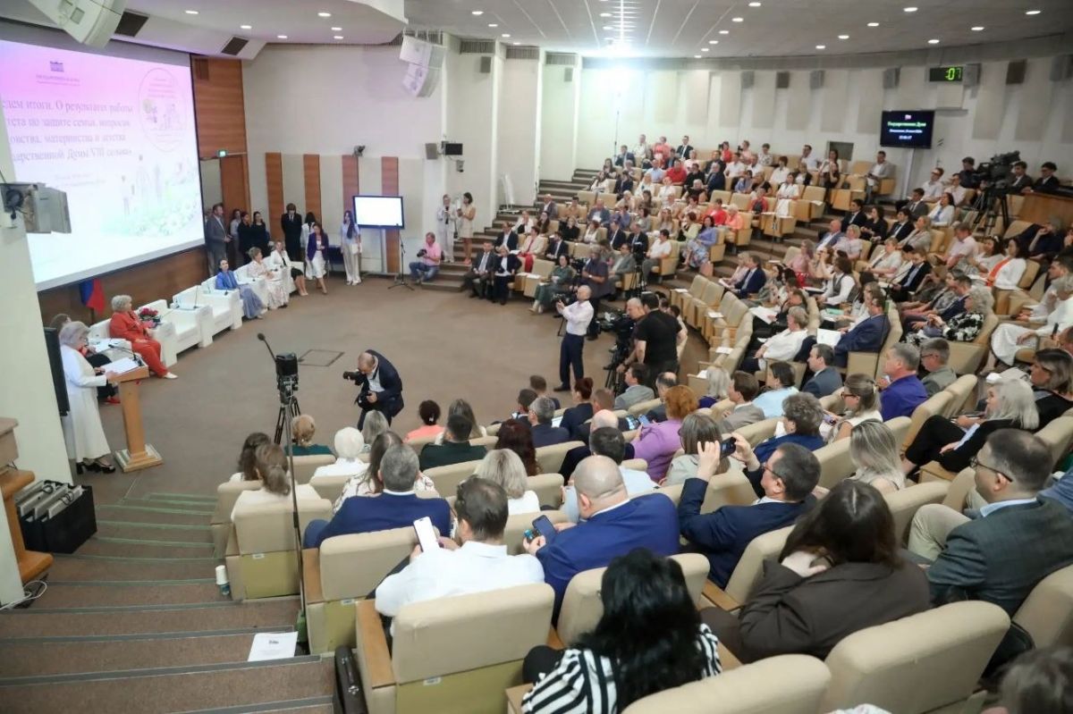 Анна Кузнецова: Подвели итоги работы Комитета Госдумы по защите семьи, вопросам отцовства, материнства и детства Анна Кузнецова: Подвели итоги работы Комитета Госдумы по защите семьи, вопросам отцовства, материнства и детства