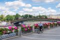 В День летнего отдыха в рубрике #кадрдня делимся фото, на которых горожане наслаждаются теплыми днями в лучшем городе Земли