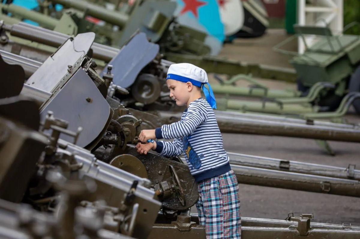 Москвичей приглашают отметить День Военно-Морского Флота России 26 июля