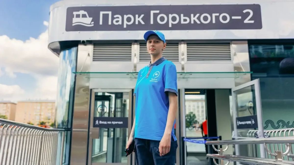 На Пушкинской набережной после реконструкции открылся причал Парк Горького — 2. Он стал заметно просторнее и теперь может принимать сразу два судна На Пушкинской набережной после реконструкции открылся причал Парк Горького — 2. Он стал заметно просторнее и теперь может принимать сразу два судна