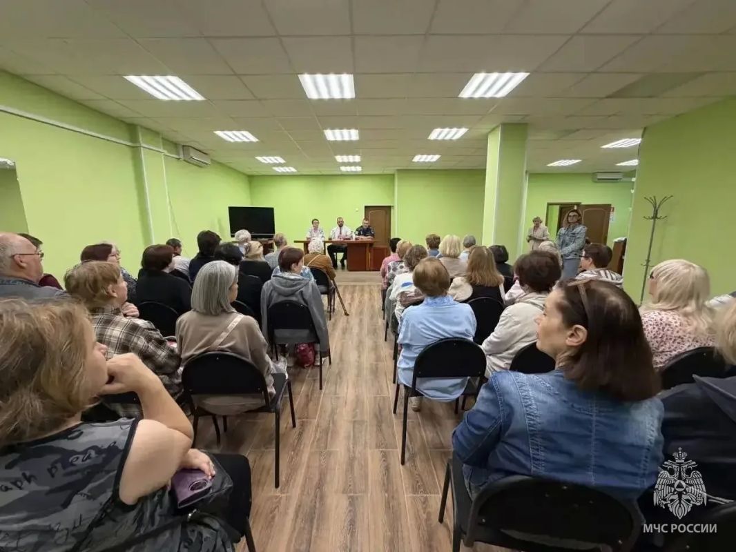 В Юго-Западном округе столицы прошла встреча по вопросам пожарной безопасности В Юго-Западном округе столицы прошла встреча по вопросам пожарной безопасности