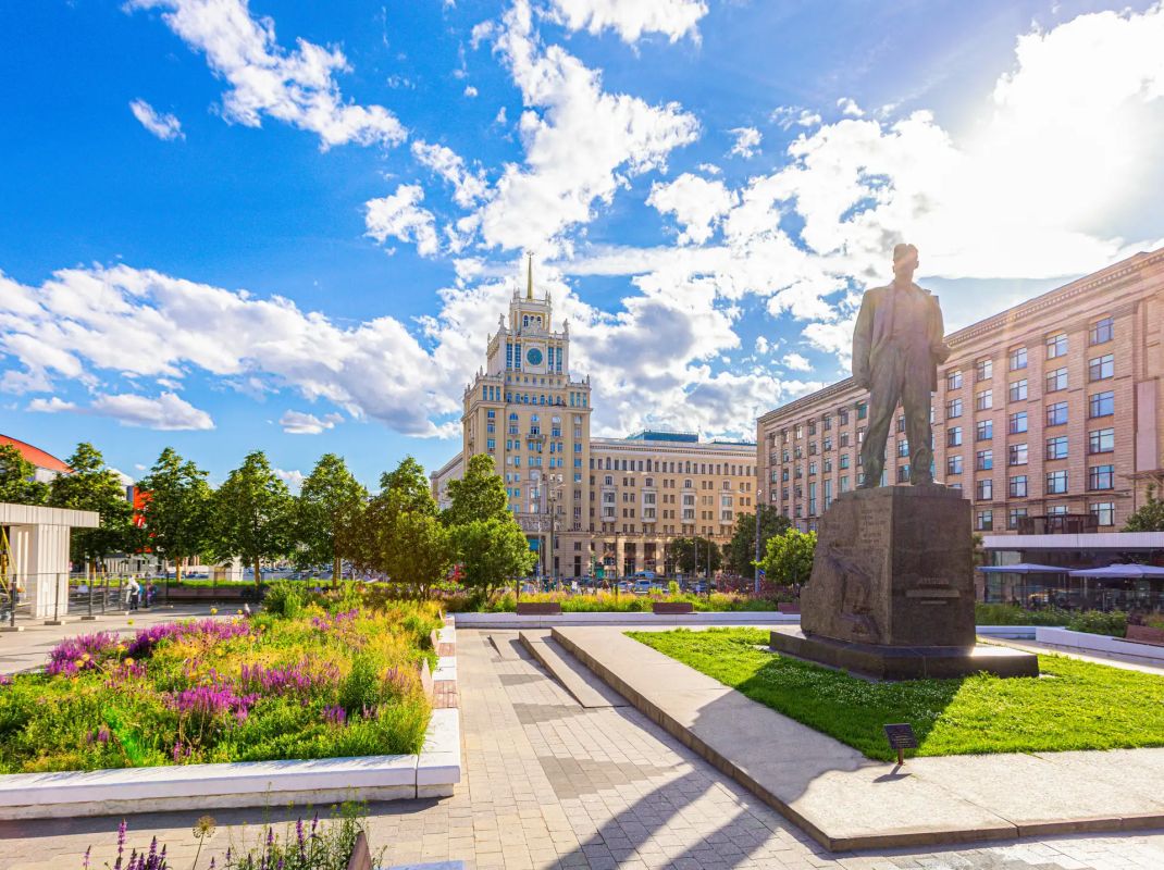 Планета ставит температурные рекорды с такой скоростью, что синоптики едва успевают менять цифры на графиках Планета ставит температурные рекорды с такой скоростью, что синоптики едва успевают менять цифры на графиках