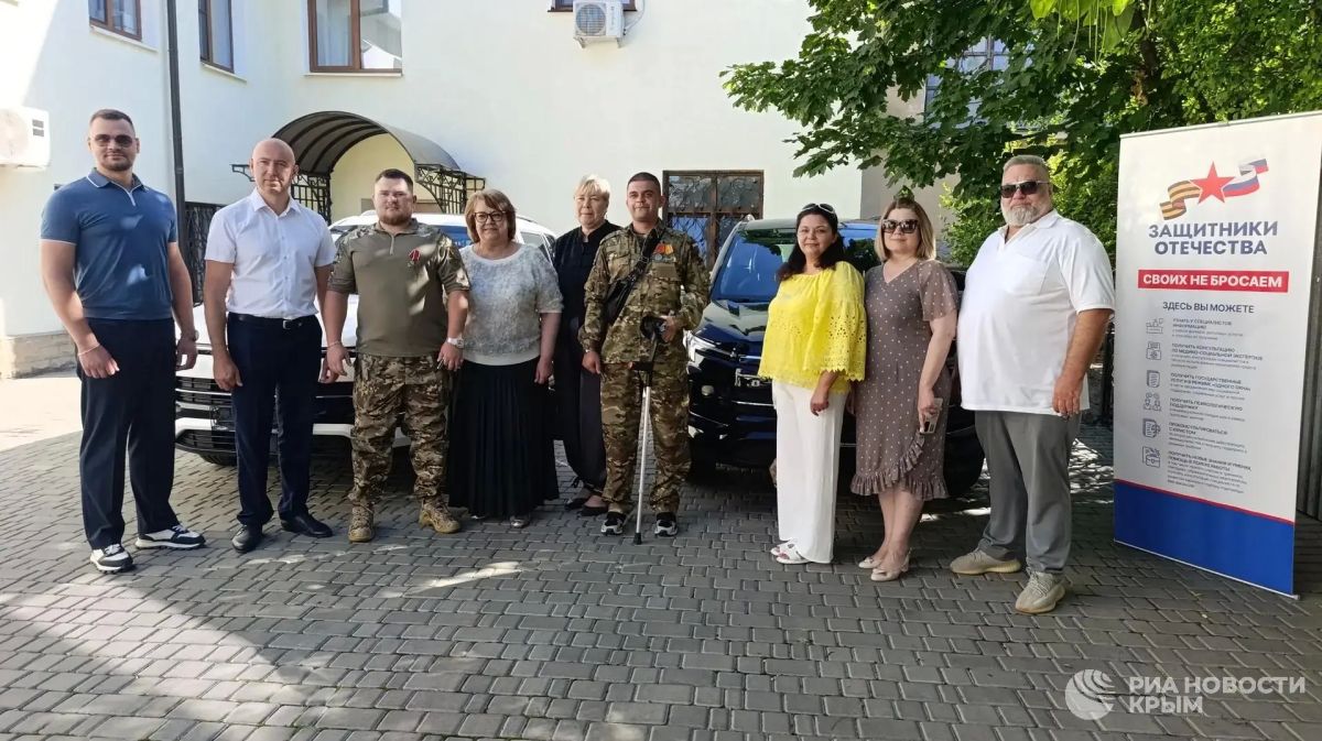 Новая опора: в Крыму бойцам СВО с ампутацией ног подарили кроссоверы Новая опора: в Крыму бойцам СВО с ампутацией ног подарили кроссоверы
