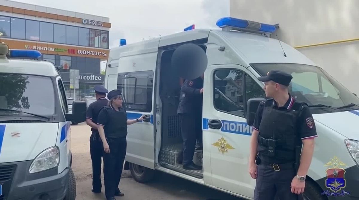 Житель Ногинска задержан транспортной полицией за поджог кабины электропоезда на станции Монино