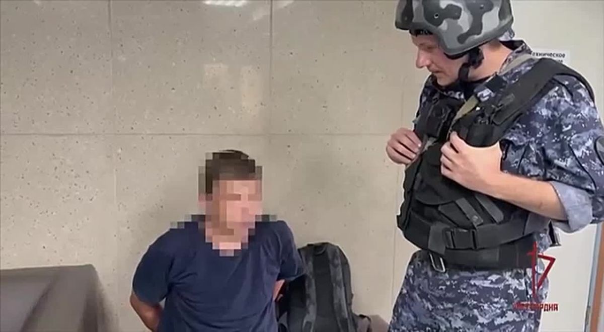 Москвич пытался прорваться в больницу на улице Лобачевского через служебный вход для экстренной госпитализации