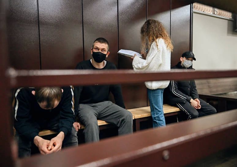 Осужденный за аферу с квартирой Долиной мошенник отправился на СВО