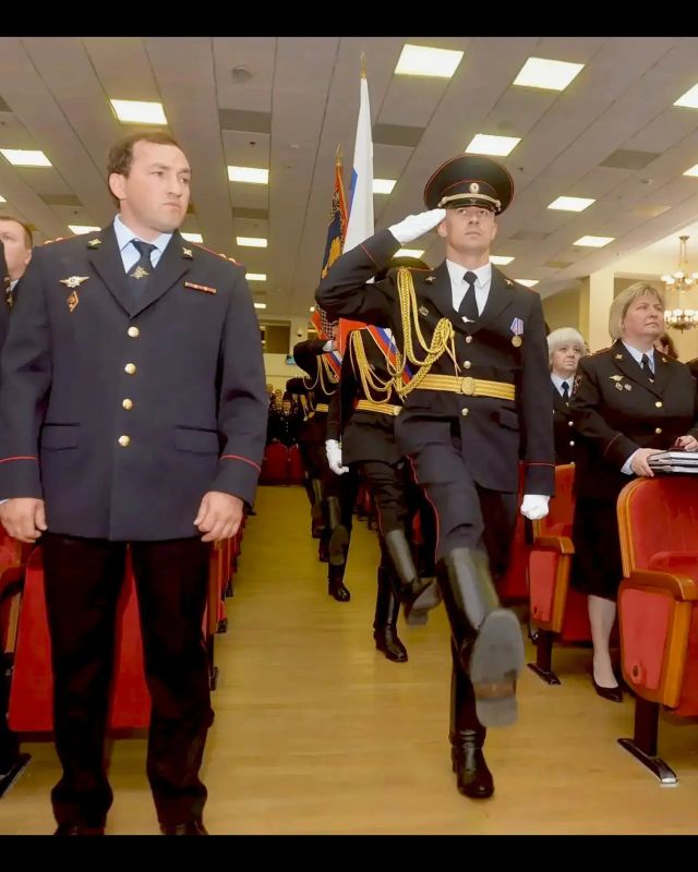 Состоялось заседание коллегии ГУ МВД России по г. Москве, на которой подведены итоги оперативно-служебной деятельности органов внутренних дел столицы за первое полугодие 2026 года Состоялось заседание коллегии ГУ МВД России по г. Москве, на которой подведены итоги оперативно-служебной деятельности органов внутренних дел столицы за первое полугодие 2026 года