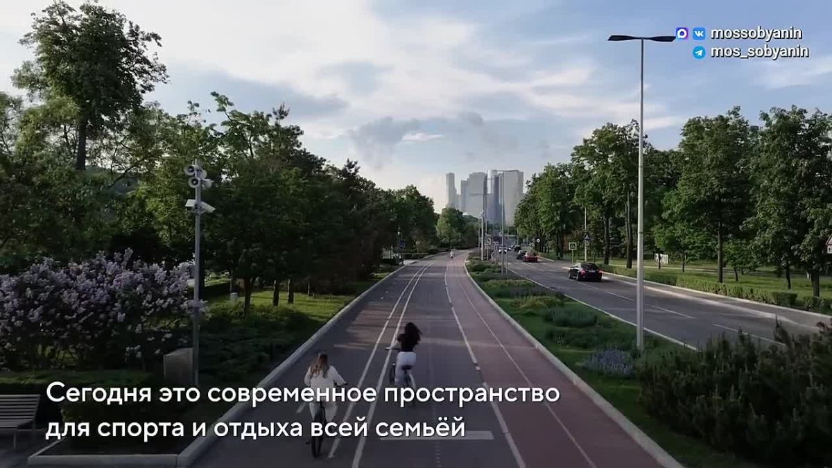 Сегодня «Лужникам» исполняется 70 лет! Его история началась 31 июля 1956 года, когда открылся Центральный стадион имени В.И. Ленина. Его построили всего за 450 дней!