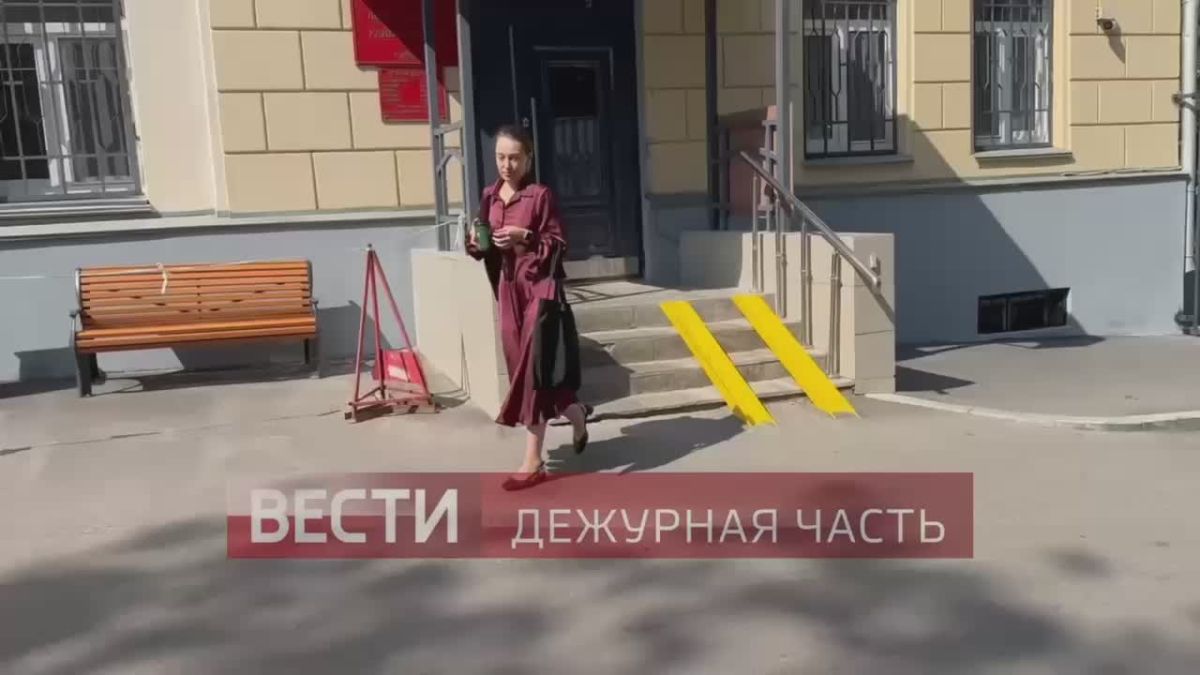 Один из осужденных по делу о мошенничестве с квартирой Ларисы Долиной подписал контракт с Минобороны и отправится в зону СВО