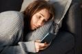 Постоянно тянетесь к телефону? За «необходимостью» скрывается зависимость