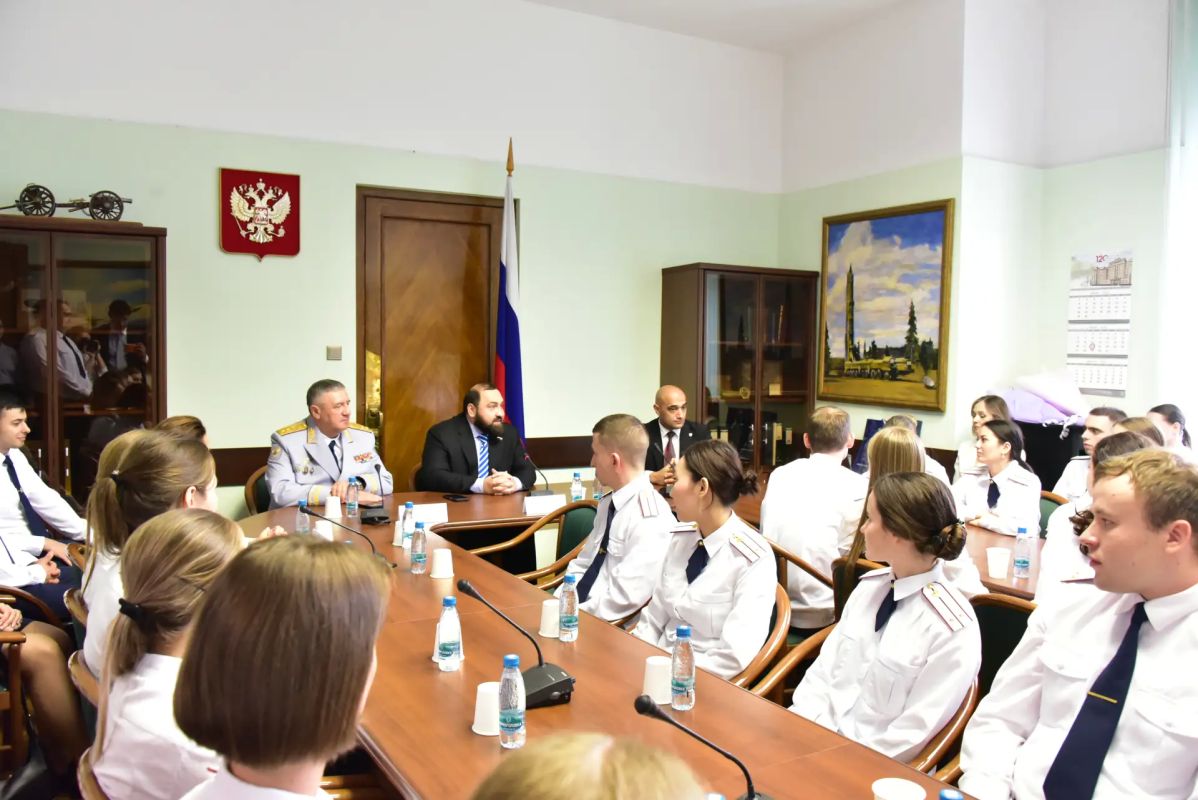 Выпускники ведомственных вузов ФСИН России посетили Государственную Думу Федерального Собрания Российской Федерации Выпускники ведомственных вузов ФСИН России посетили Государственную Думу Федерального Собрания Российской Федерации