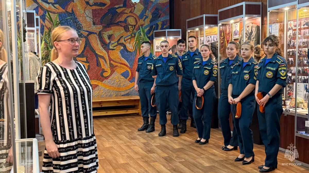 День курсанта отметили в Музее пожарной охраны Москвы День курсанта отметили в Музее пожарной охраны Москвы