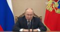 Все службы тыла Минобороны будут сосредоточены в одних руках — на должность назначен Валерий Солодчук, заявил Путин на встрече с руководством Минобороны