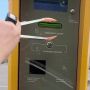 Москвичка продемонстрировала верх инженерной мысли для вытягивания парковочного талона