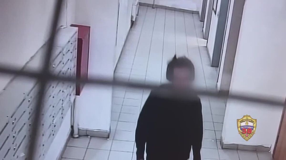 2,3 миллиона рублей и запуганный ребенок: столичные полицейские раскрыли дерзкую схему обмана в Свиблово