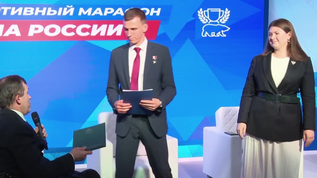 Инклюзивные организации передали Владиславу Головину предложения в новую Народную программу Единой России Среди ключевых предложений: поддержка программы социальной реабилитации военнослужащих с нарушениями слуха и членов их...
