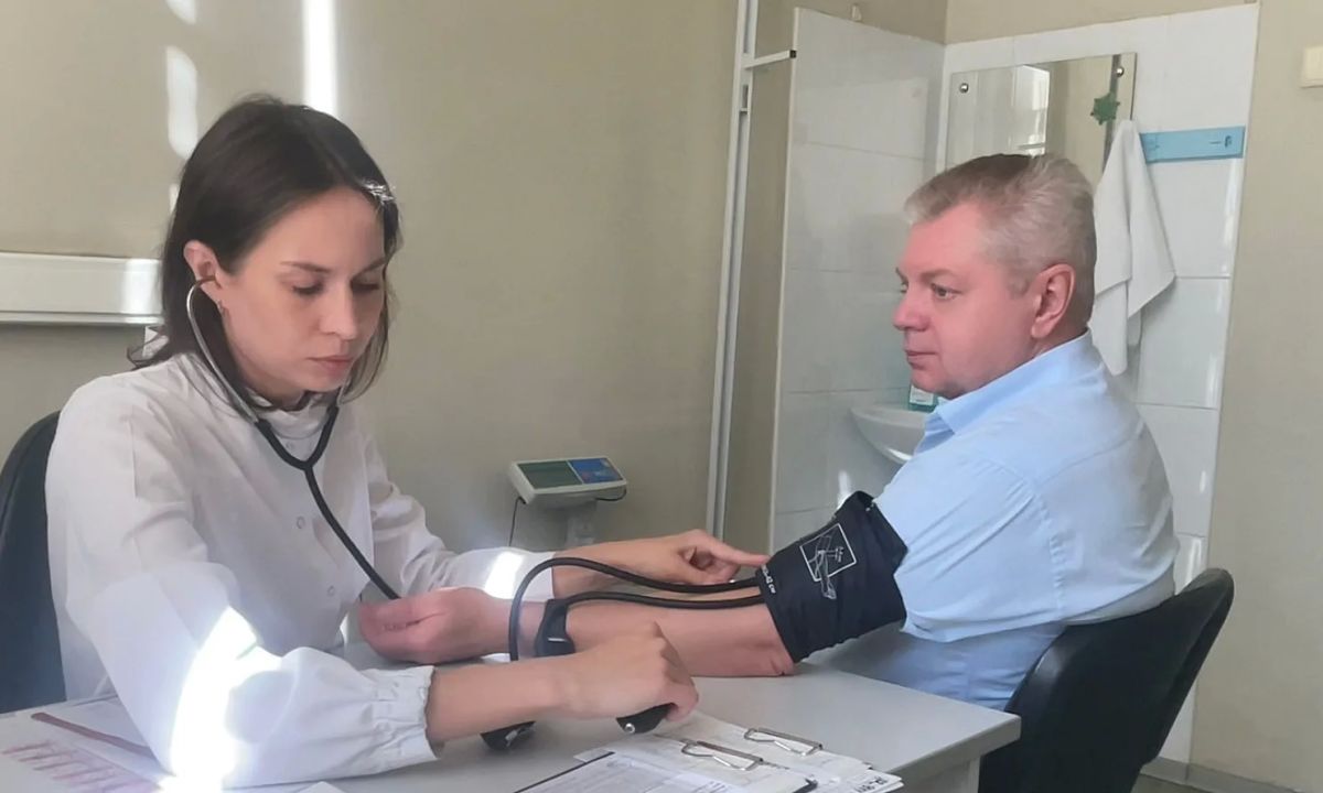 Руководство и следователи военных следственных органов СК России стали донорами крови Руководство и следователи военных следственных органов СК России стали донорами крови
