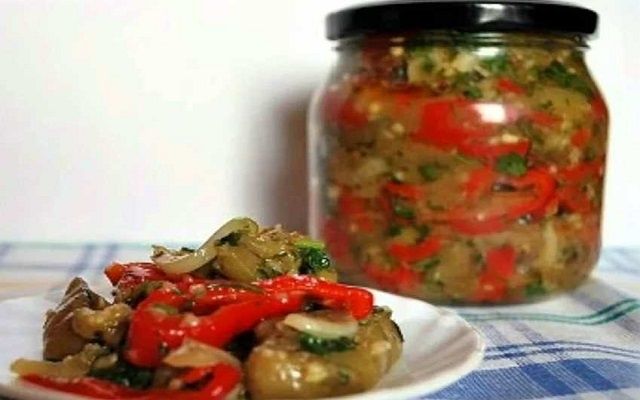 Лечо по-домашнему: простые рецепты для зимних запасов