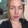 Москвичи переплыли пруд, чтобы выловить двух заболевших лебедей