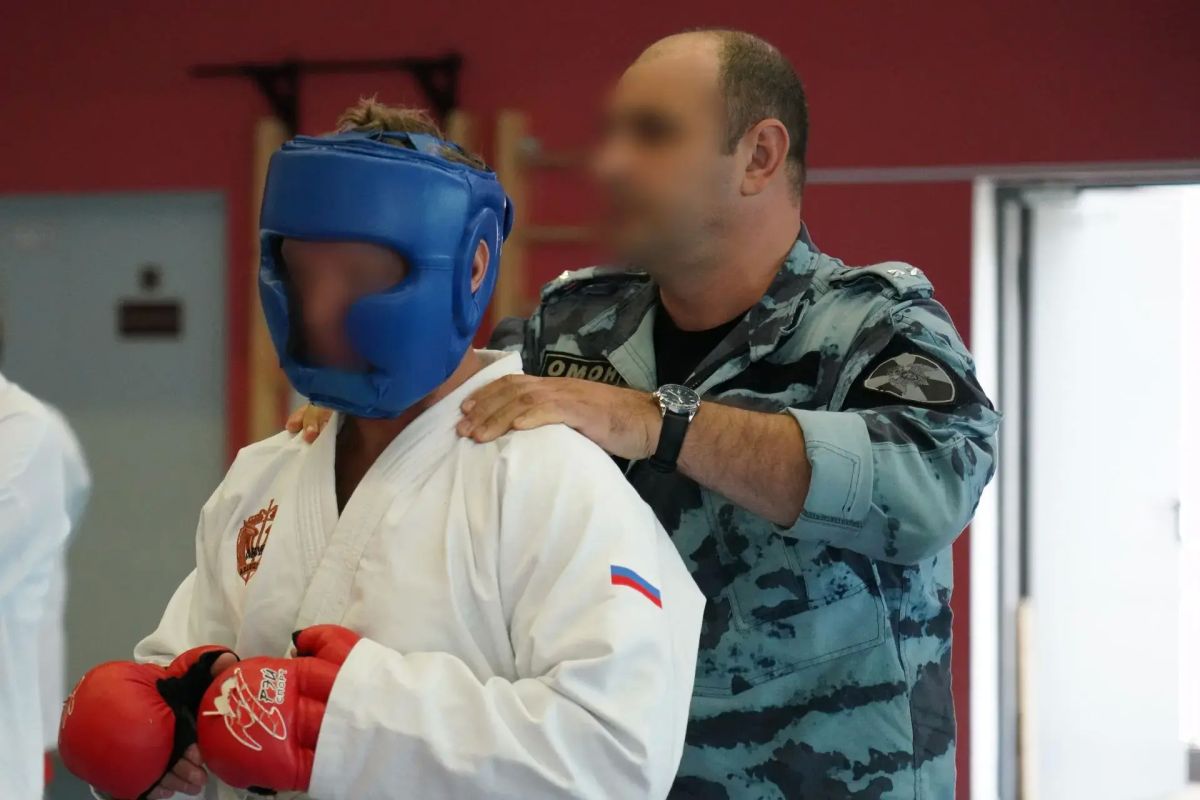 В ОМОН «Авангард» Главного управления Росгвардии по городу Москве прошел чемпионат по рукопашному бою на Кубок первого командира ОМОН СССР Д.В. Иванова В ОМОН «Авангард» Главного управления Росгвардии по городу Москве прошел чемпионат по рукопашному бою на Кубок первого командира ОМОН СССР Д.В. Иванова