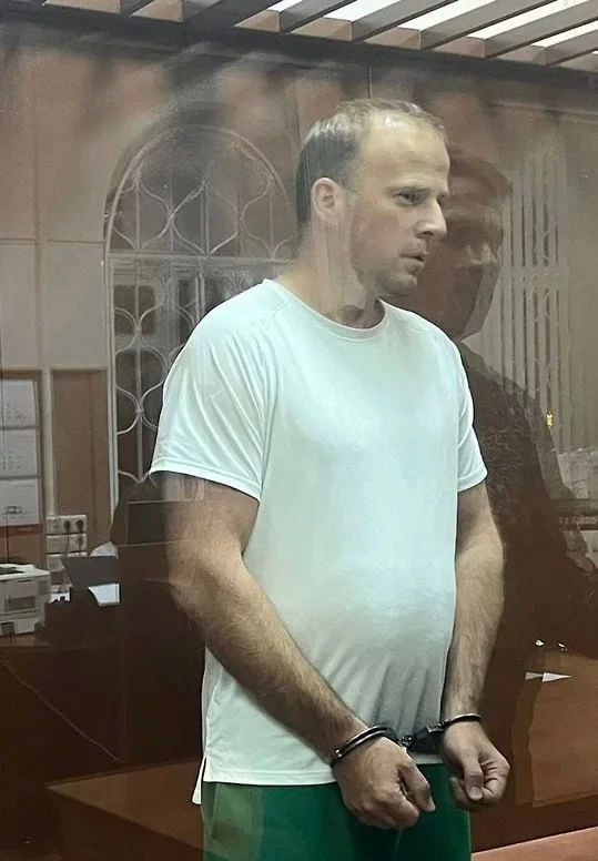 В Москве начался процесс по уголовному делу бывшего директора по выделенным сетям связи «Ростелекома» Владимира Шадрина (на фото) и гендиректора «Комплаинс софт» Антона Менчица