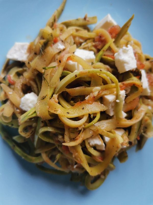 Кулинарные фантазии: два простых и вкусных рецепта с кабачками