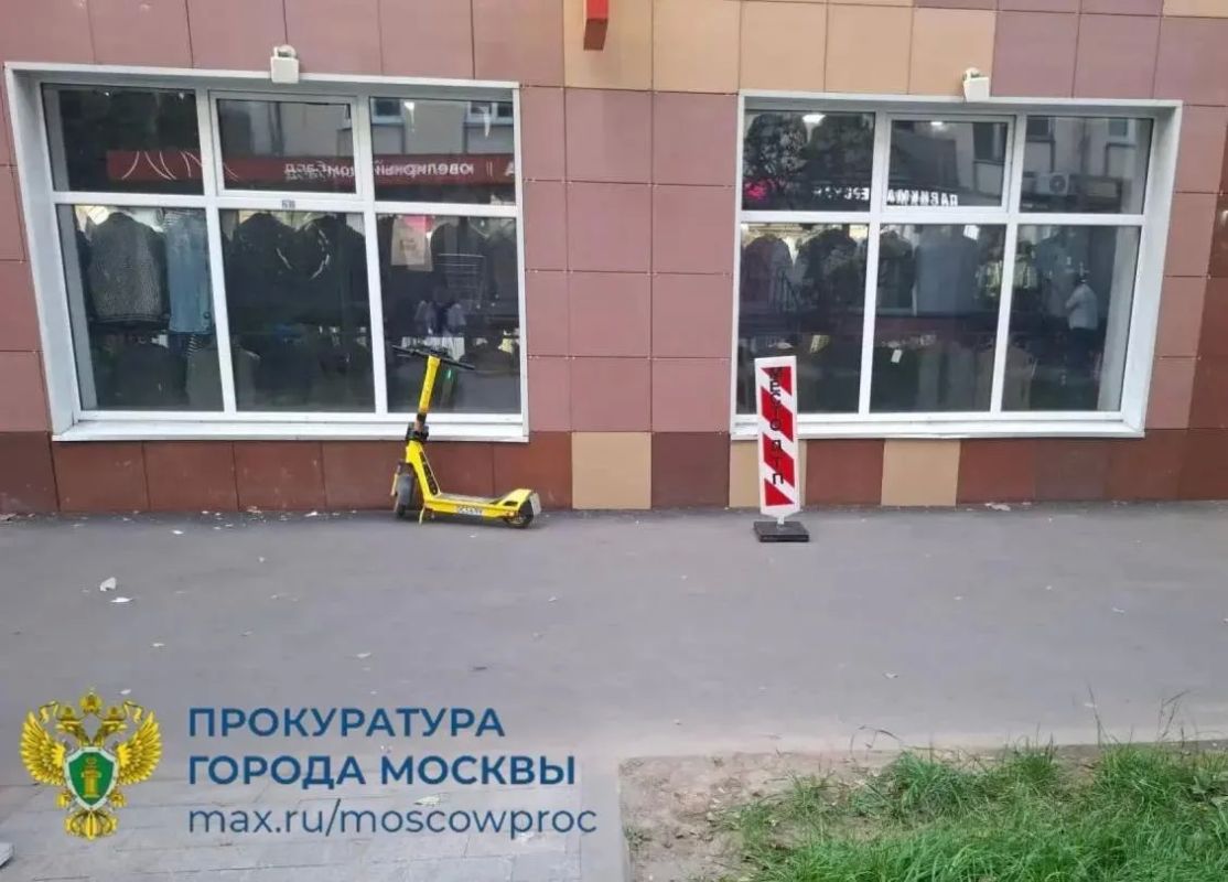 Трёхлетнего ребёнка сбил молодой самокатчик на тротуаре на востоке Москвы