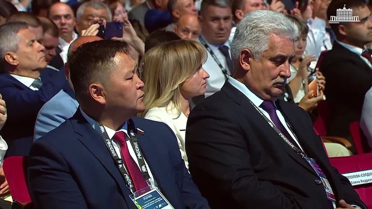 Михаил Мишустин выступил на пленарном заседании Всероссийского форума «Развитие малых городов и исторических поселений»