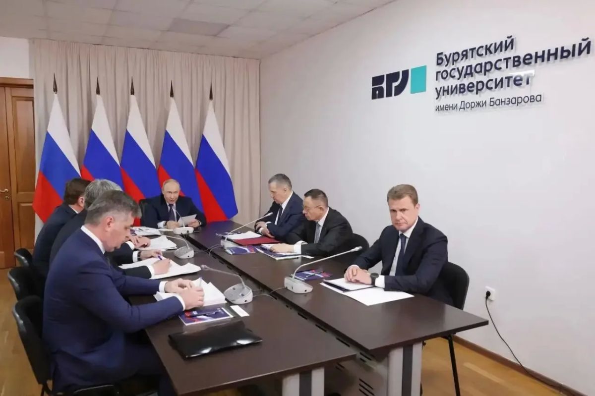 Министр строительства и ЖКХ РФ Ирек Файзуллин принял участие в заседании Президиума Государственного Совета Российской Федерации по вопросам развития общественного транспорта в Российской Федерации