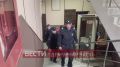 На этих кадрах из Таганского суда Москвы – Арам Никогосян, водитель автокрана