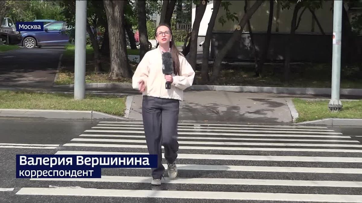 Пешеходный переход, многотонный кран и несколько секунд, которые едва не стоили человеку жизни