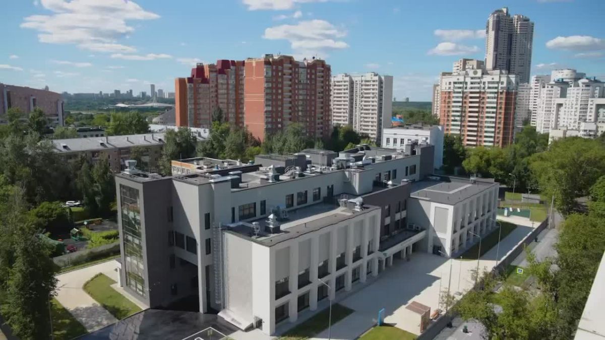 Этой осенью свои двери откроет ещё одна школа