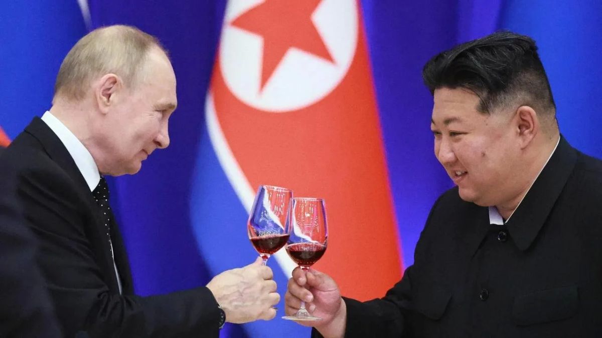 Путин поздравил Ким Чен Ына с освобождением Кореи от японской оккупации