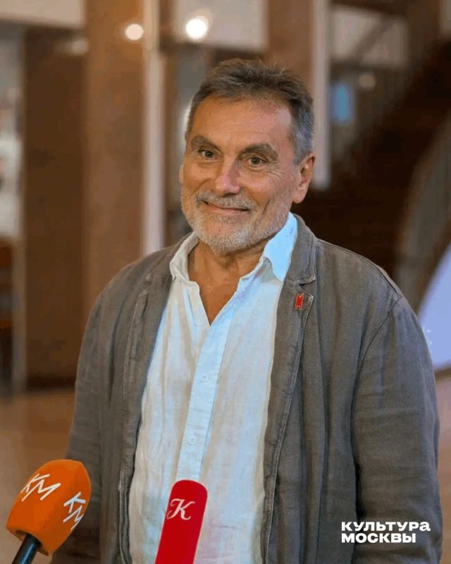 Вечер субботы и «Ревизор» в Театре Моссовета Вечер субботы и «Ревизор» в Театре Моссовета