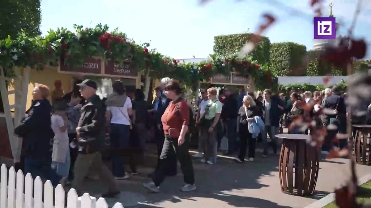 В Москве проходит эногастрономический фестиваль "Виноград"