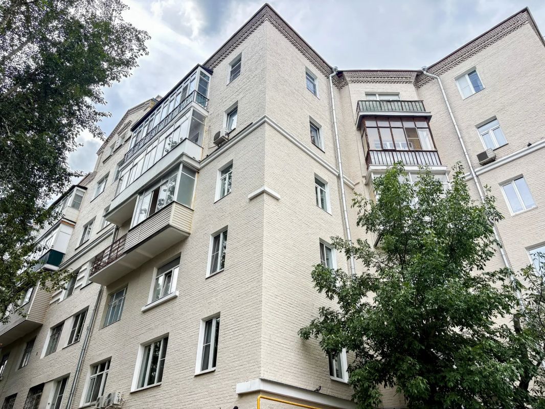 Более 200 жилых домов капитально отремонтируем в #ЮАО в этом году Более 200 жилых домов капитально отремонтируем в #ЮАО в этом году