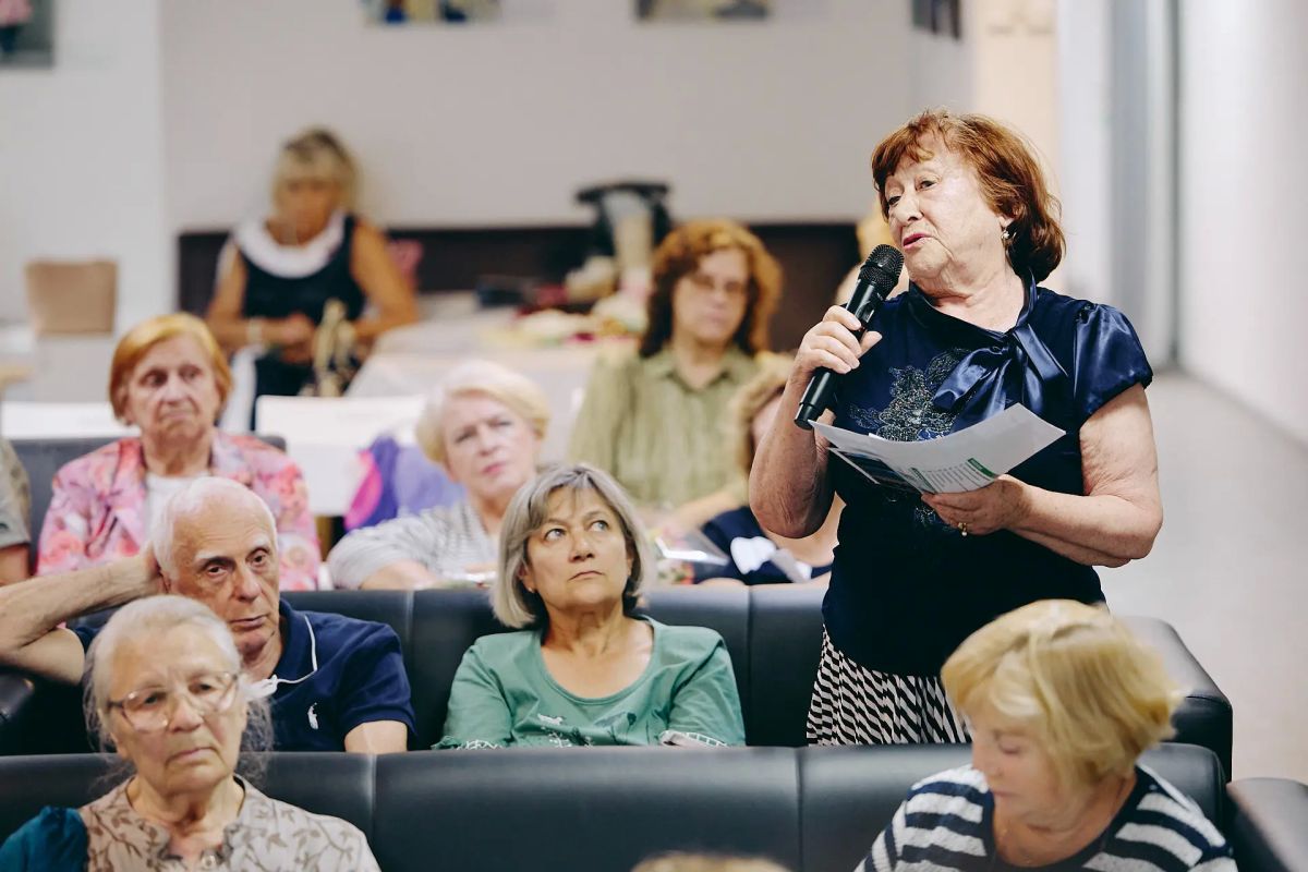#ОШРеновации: встреча с ветеранами прошла в Общественном штабе #ОШРеновации: встреча с ветеранами прошла в Общественном штабе