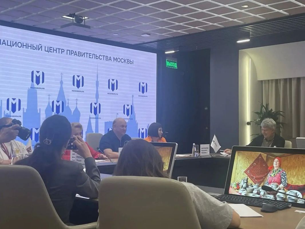 На пресс-конференции фестиваля «Русское поле» раскрыли всю программу предстоящего мероприятия На пресс-конференции фестиваля «Русское поле» раскрыли всю программу предстоящего мероприятия