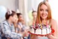 Почему некоторые дни рождения лучше не отмечать: мифы и реальность