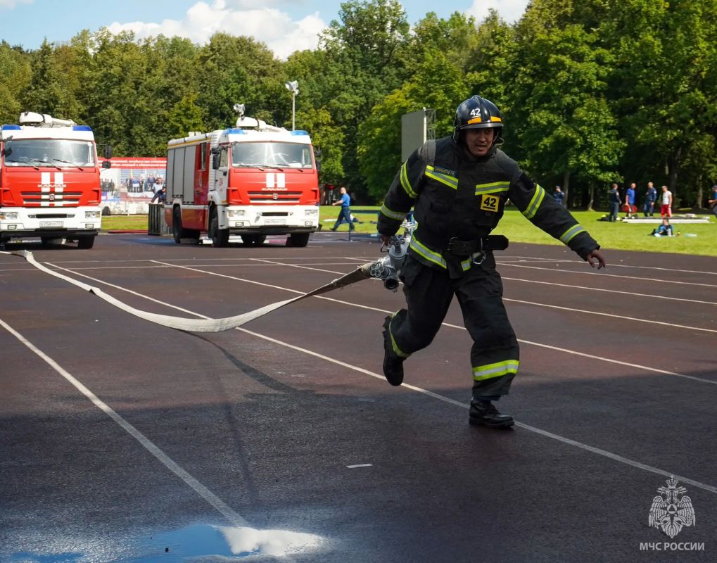 В Москве определили финалистов Открытого чемпионата по боевому развёртыванию В Москве определили финалистов Открытого чемпионата по боевому развёртыванию