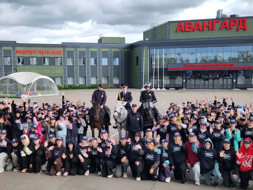 В «Авангарде» стартовал «Лагерь настоящих героев»